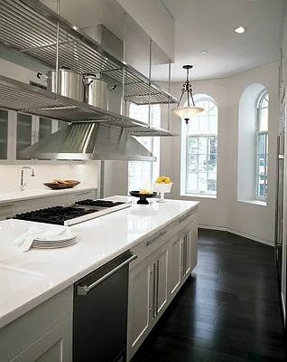 Sold by Classic Marketing- 530 Park1 | media 20