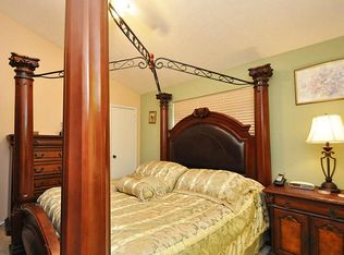 13823 Towne West Blvd, Sugar Land, TX 77498