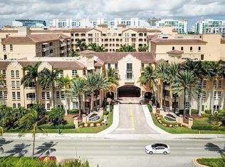 3001 NE 185th St APT 318, Aventura, FL 33180