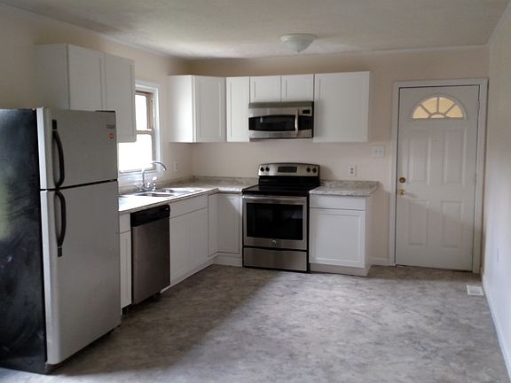 4th image of 1137 King St