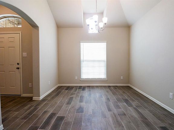 4th image of 3114 Royal Albatross Dr