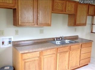2125 E 43rd St, Ashtabula, OH 44004