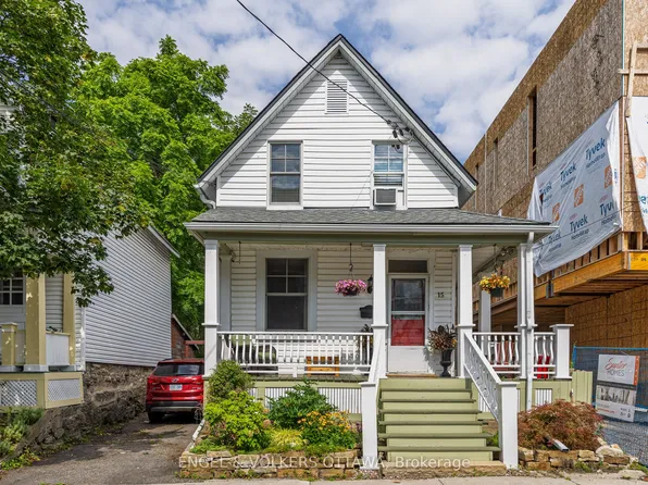 15 Lowrey St, Ottawa, ON K1Y 2S5