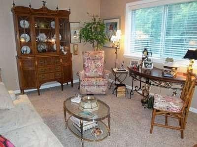 4th image of 3225 Southdale Dr #26
