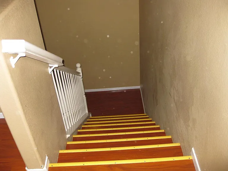 25892 Iris Ave #B — Photo 10