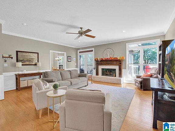 5th image of 163 Redwood Ln