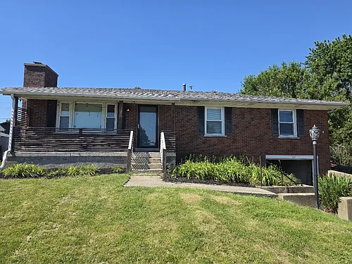 521 Stonehaven Dr Photo 1