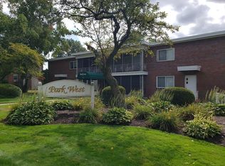 32 Park Ave #12B, West Springfield, MA 01089