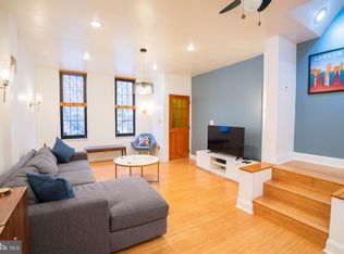 242 Fairmount Ave, Philadelphia, PA 19123