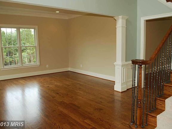 3rd image of 6323 Fairfax National Way