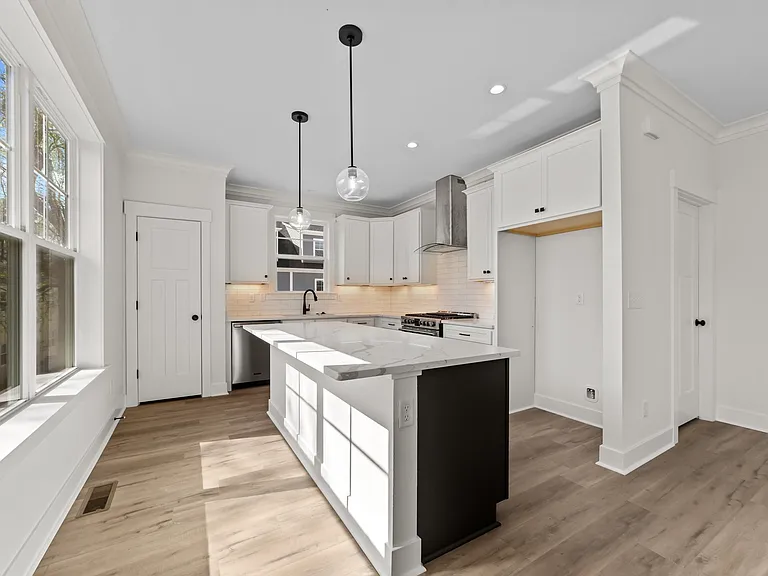2334 Pleasure House Rd #B — Photo 7