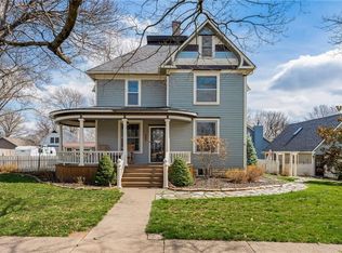 1214 8th St, Baldwin city, KS 66006
