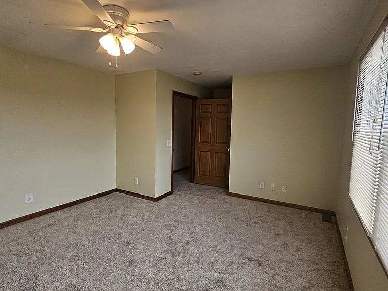 1383 Bergamont St — Photo 18