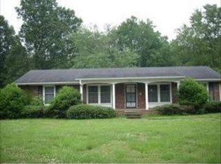 313 Moser St, Graham, NC 27253