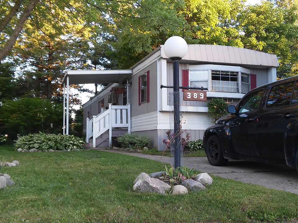 1st image of 389 Woodland Dr