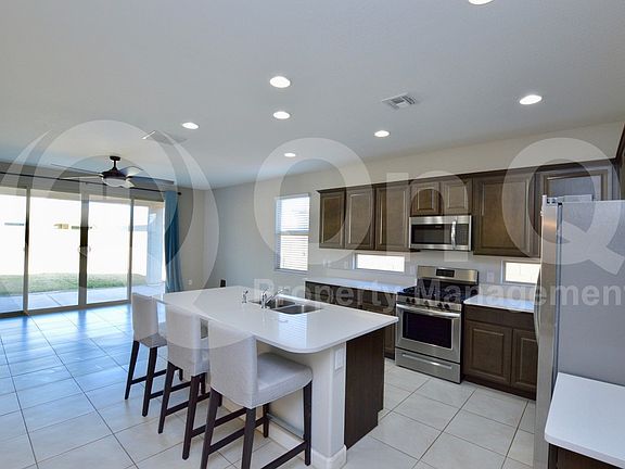 4th image of 41296 W Jenna Ln
