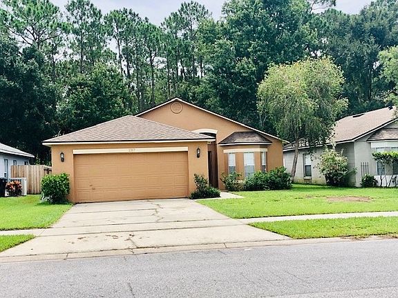 4th image of 2317 Donegan Pl