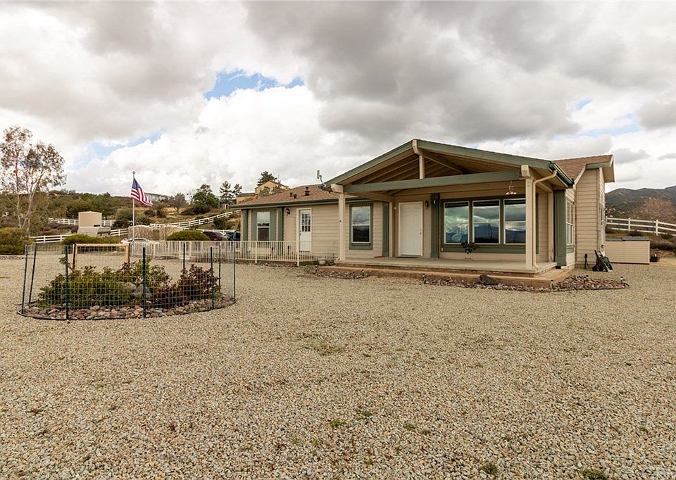 1st image of 49182 Kaibab Ct