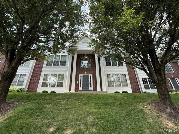 1610 Forest Springs Ln APT C, Ballwin, MO 63021