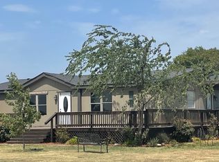 709 Ritchey Rd, Valley View, TX 76272