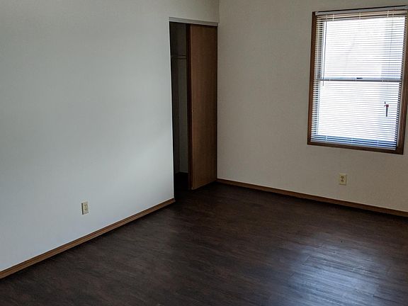 4th image of 1528 James Patrick Ln