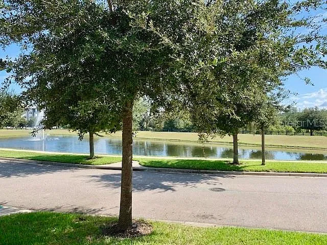 4 bed, 3.0 bath, 2013 sqft, $2,750 — Photo 3