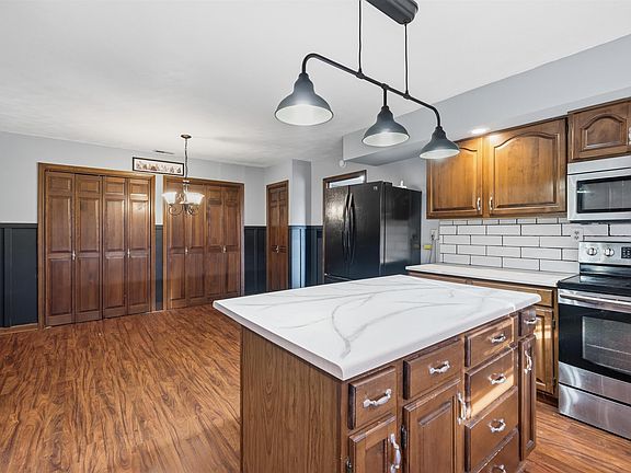 5th image of 502 Allen Dr