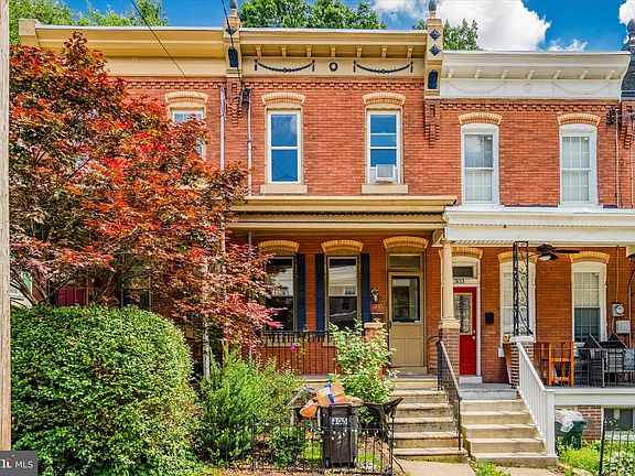 2nd image of 305 Leverington Ave