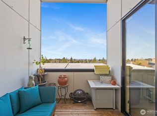 3219 California Ave SW #A, Seattle, WA 98116