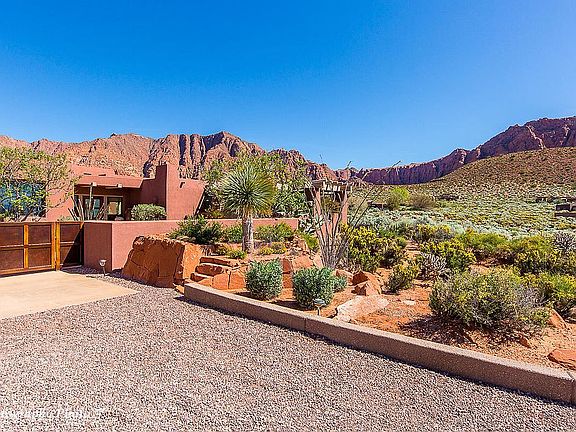 2nd image of 1142 W Honapa Cir