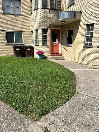 2240 Harrison Ave Photo 1