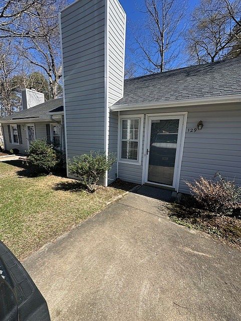 1st image of 129 Pheasant Ct