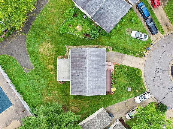 3rd image of 4173 Birnam Dr