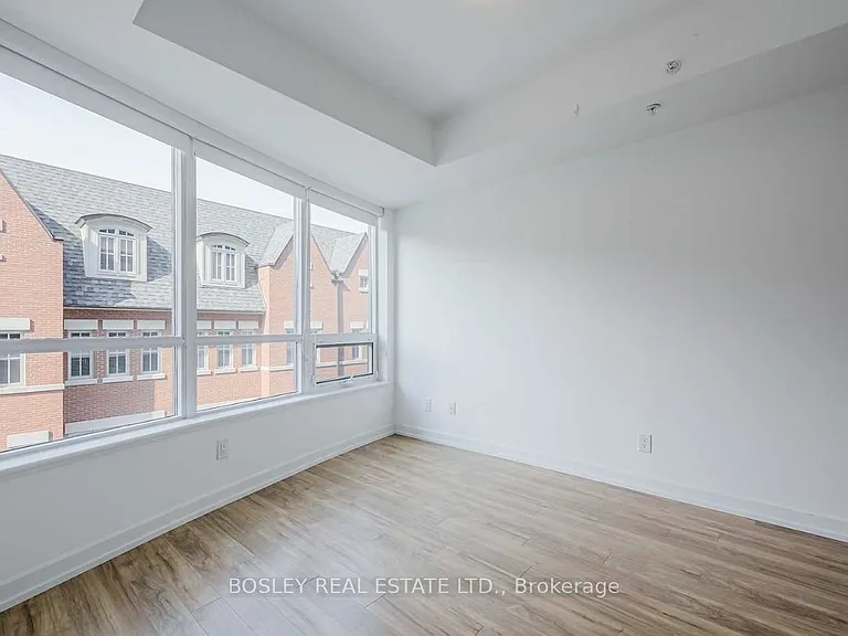 377 Madison Ave #312 — Photo 16