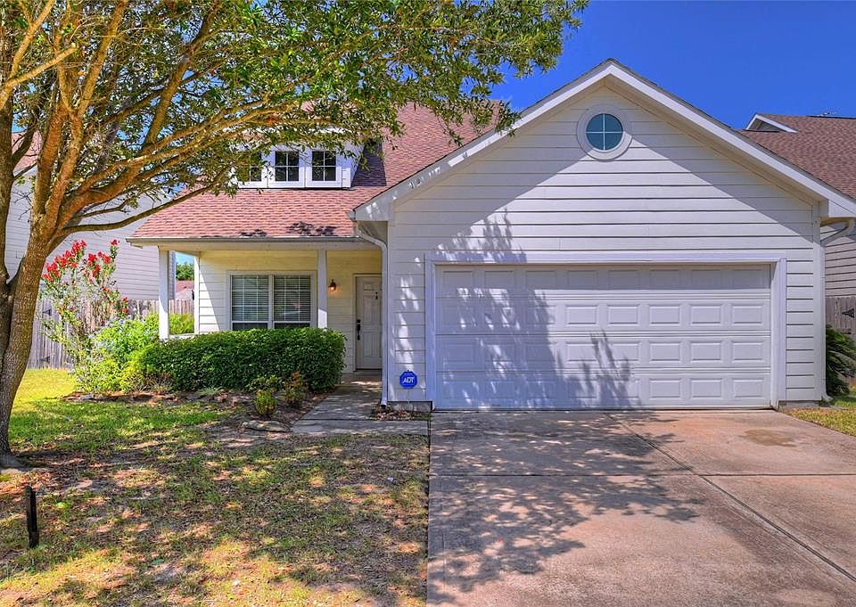 1st image of 21218 Peachvine Ln