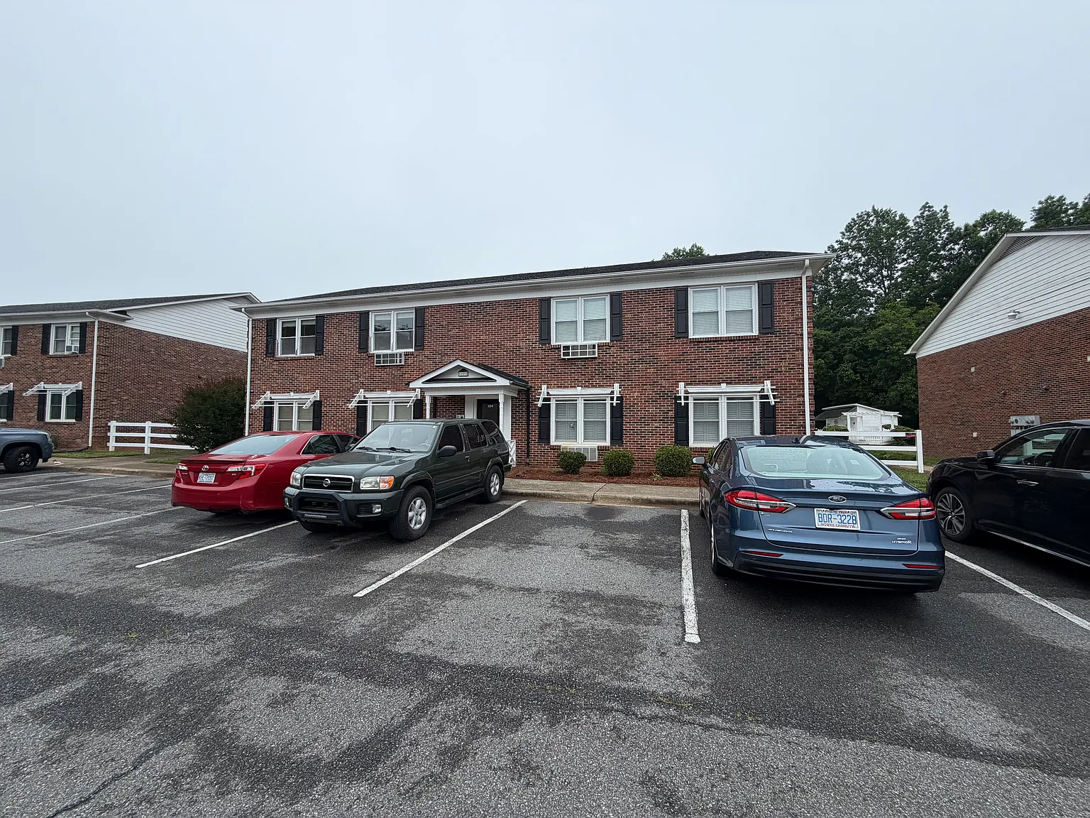 1 bed, 612 sqft, $1,099 — Photo 1