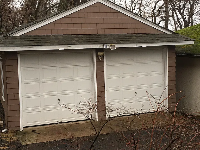 Garage Parking for One Car