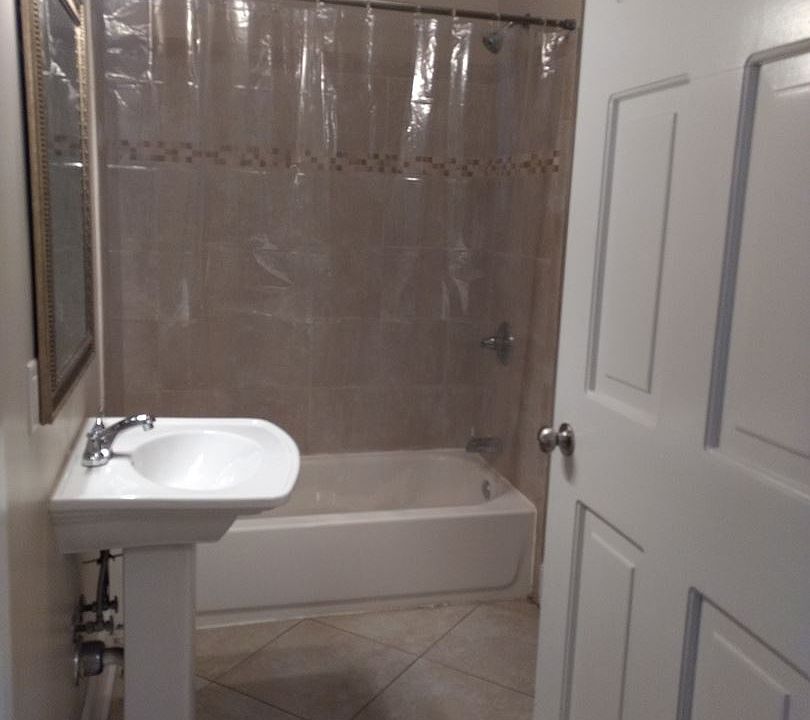 1st image of 1038 Clouet St