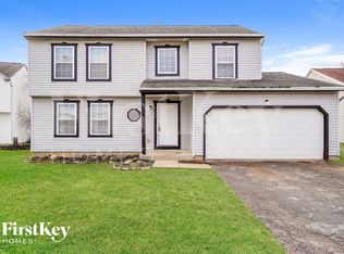 391 Oak Village Dr, Columbus, OH