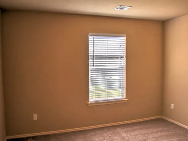 13696 S 87th East Ave — Photo 10