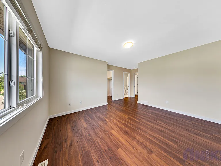 710 Gordon Rd — Photo 10