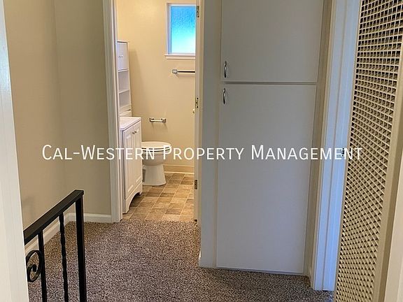 4th image of 1017 W Hamilton Ave APT 4