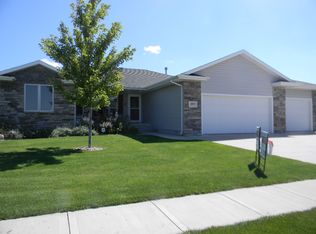 2803 Idaho Ave, Grand Island, NE 68803