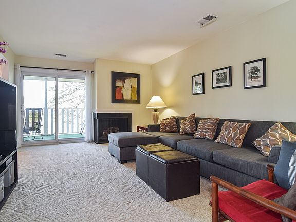 2nd image of 2091 Creekside Dr #2-1-2