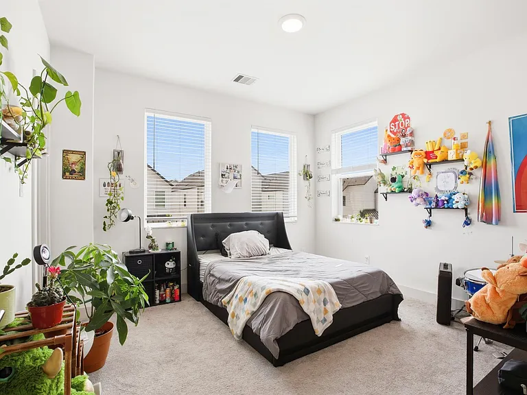 4408 Santorini Ln — Photo 18