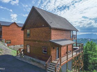 2868 Eagle Crest Way, Sevierville, TN 37876