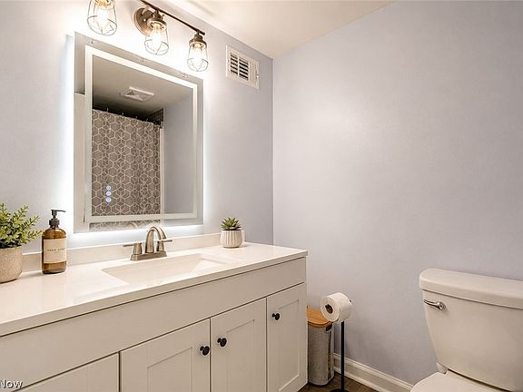 5th image of 3944 Brendan Ln #G508