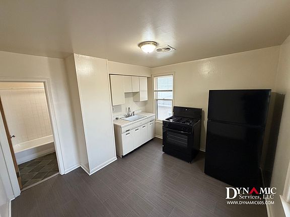 2nd image of 233 S Duluth Ave #4