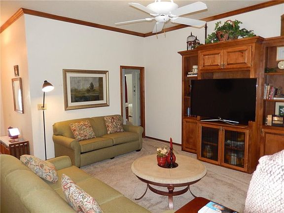 5th image of 19701 SE 60th St