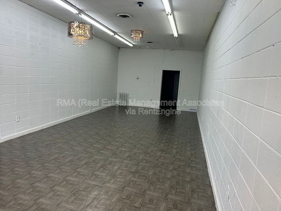 1st image of 454 W Solomon St